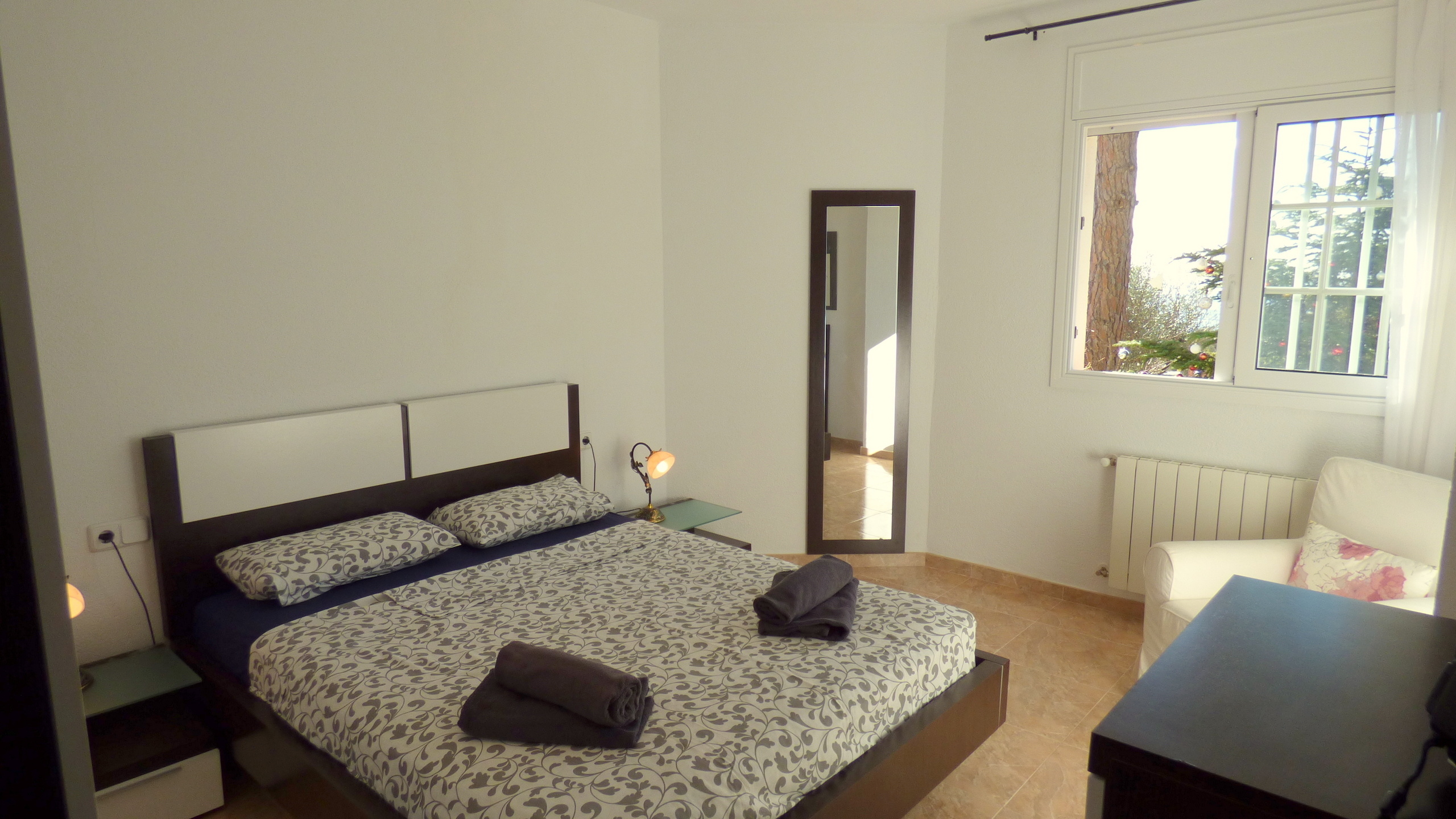 Holiday villas Costa Brava Spain - Villa Noa - Bedroom