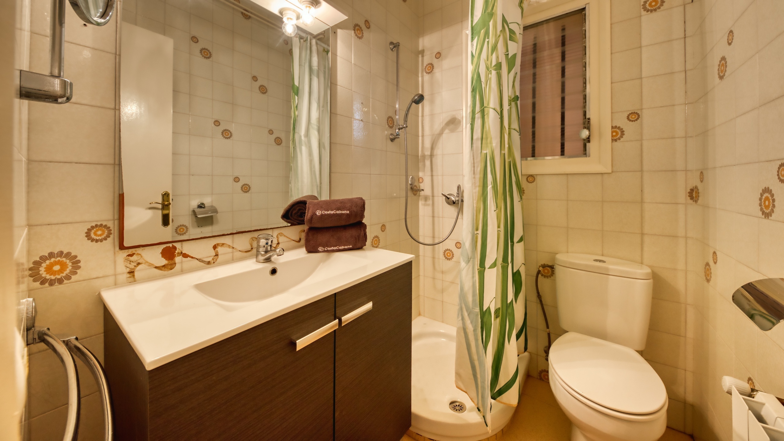 Holiday villas Costa Brava Spain - Villa Yara - Bathroom