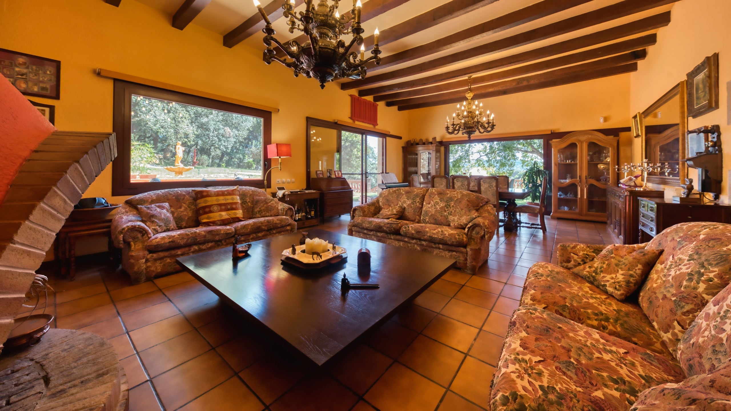 Holiday villas Costa Brava Spain - Villa Paradise - Living room