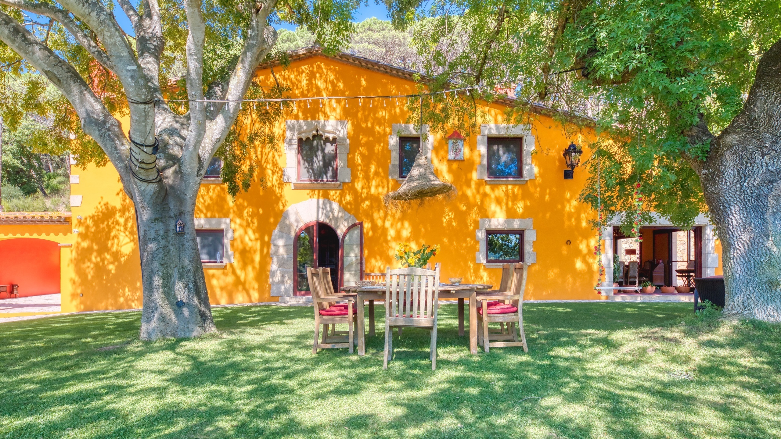 Holiday villas Costa Brava Spain - Villa Paradise - Villa outside