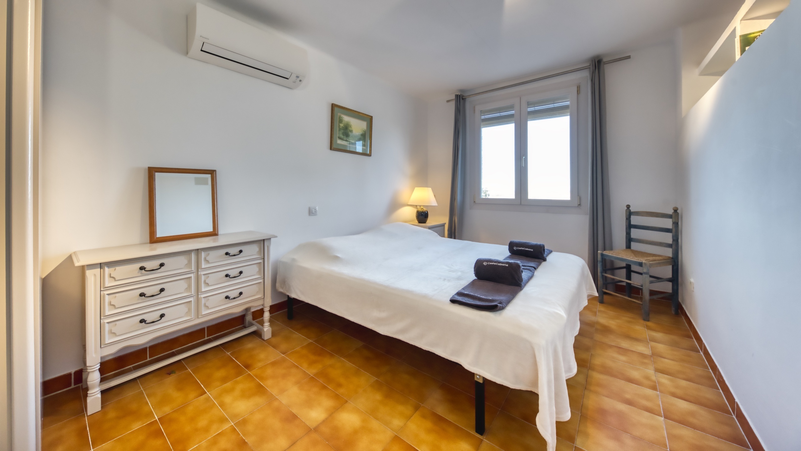 Vakantievilla's Costa Brava Countryside Spanje - Villa Racoon - Slaapkamer