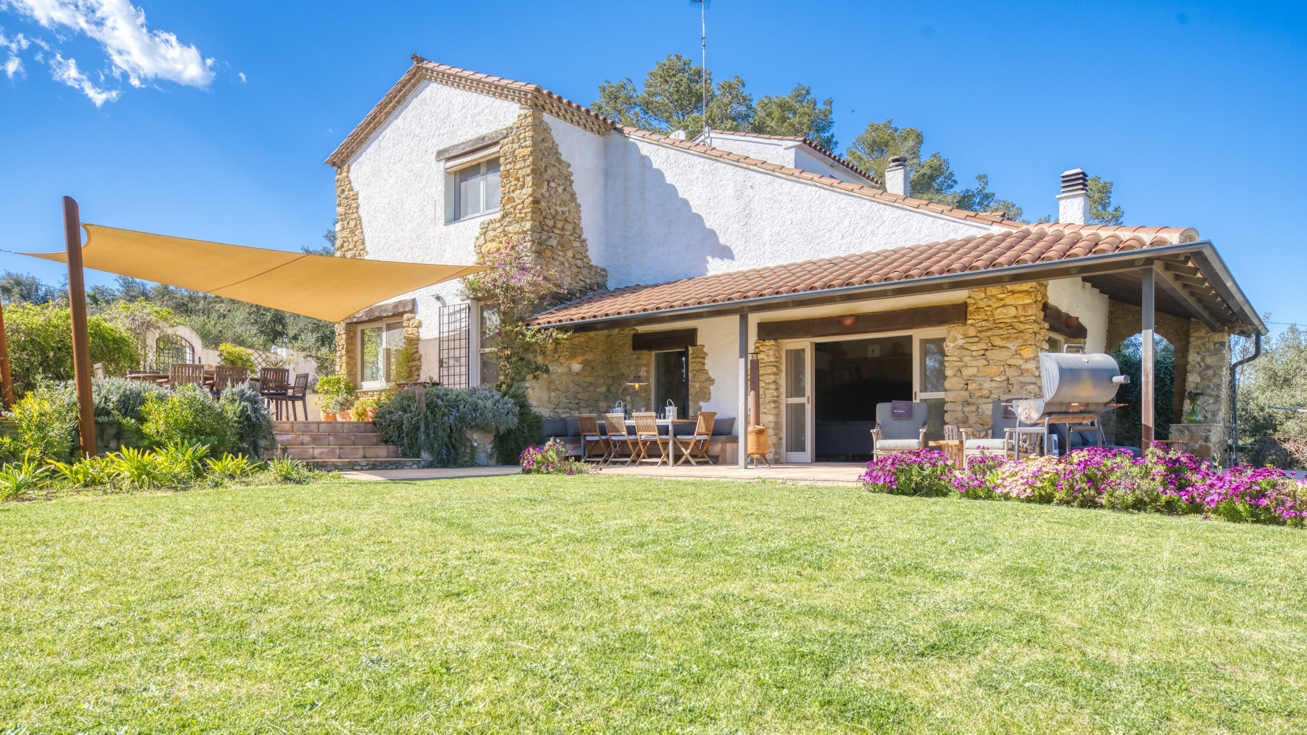 Vakantievilla's Costa Brava Countryside Spanje - Villa Racoon - Villa buiten
