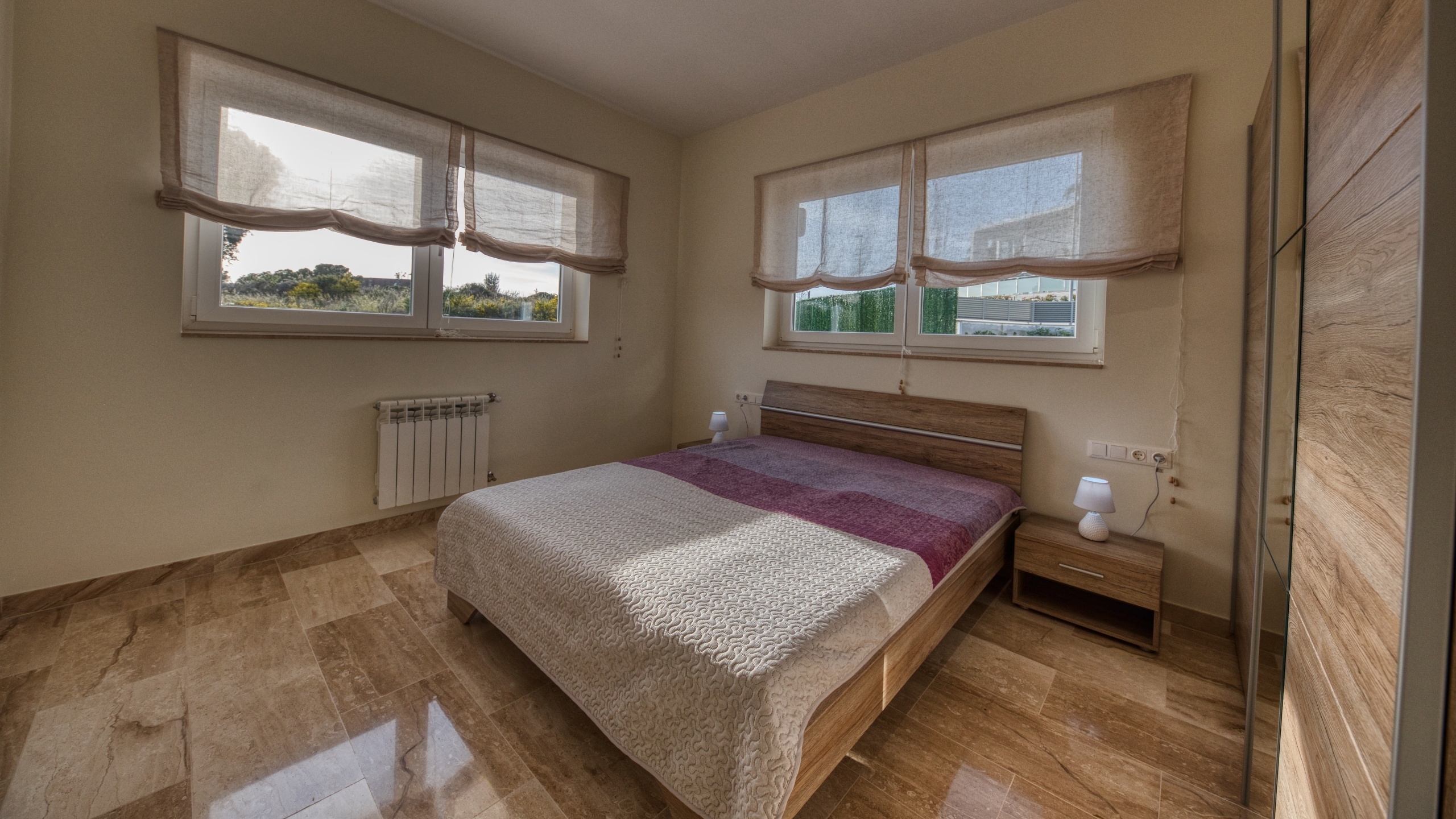 Holiday villas Costa Brava Spain - Villa Madison - Bedroom