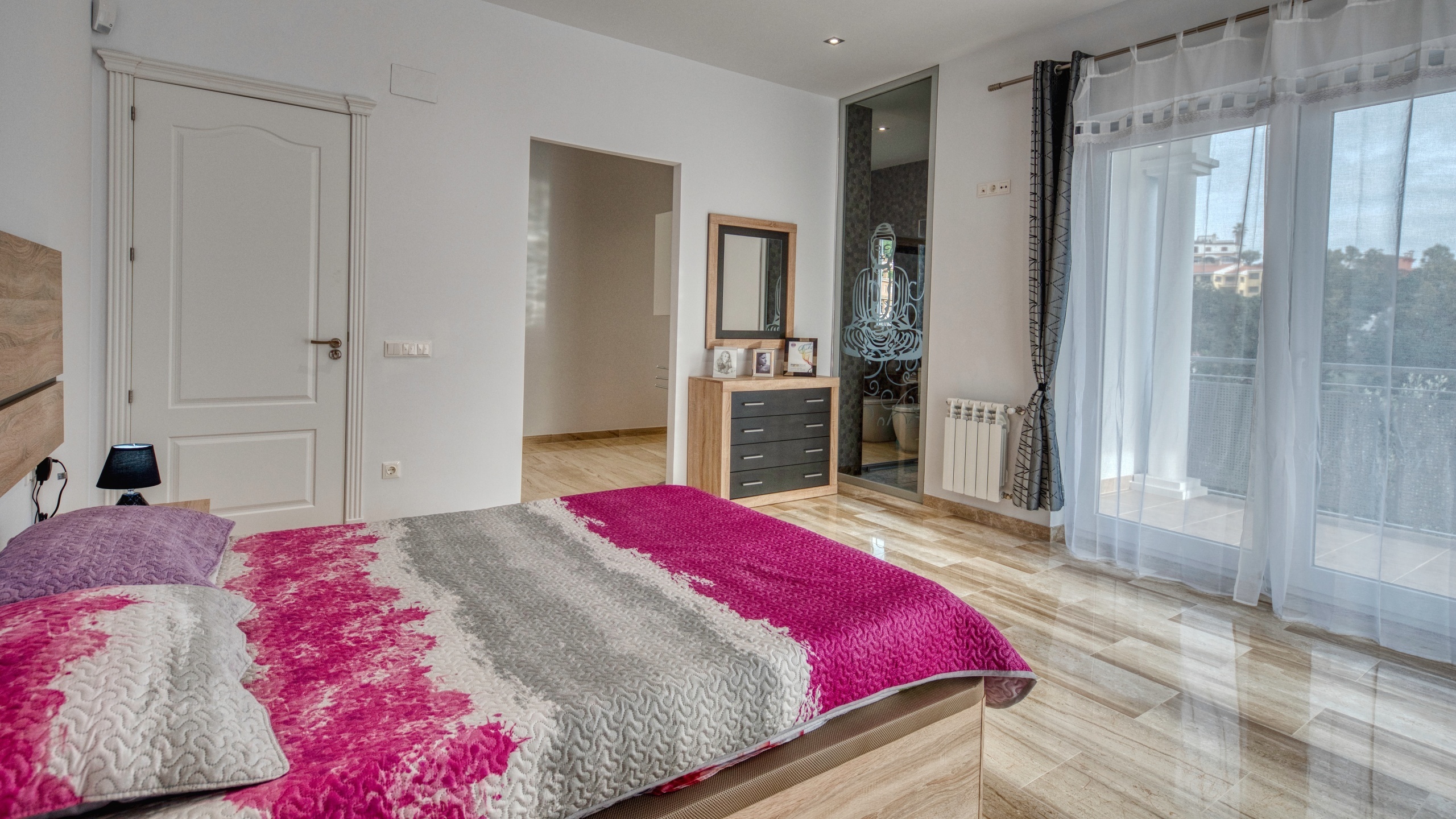 Holiday villas Costa Brava Spain - Villa Madison - Bedroom