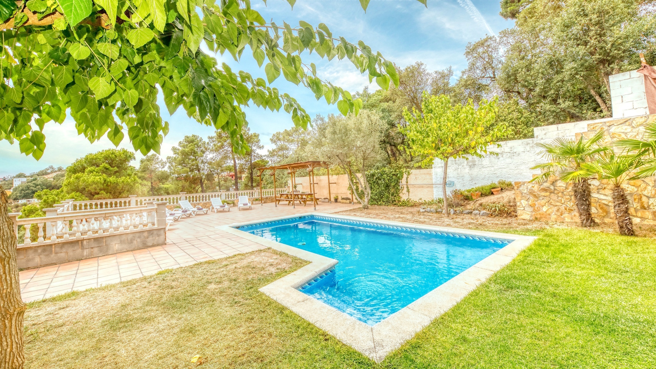 Holiday villas Costa Brava Spain - Villa Zarah - Swimming pool