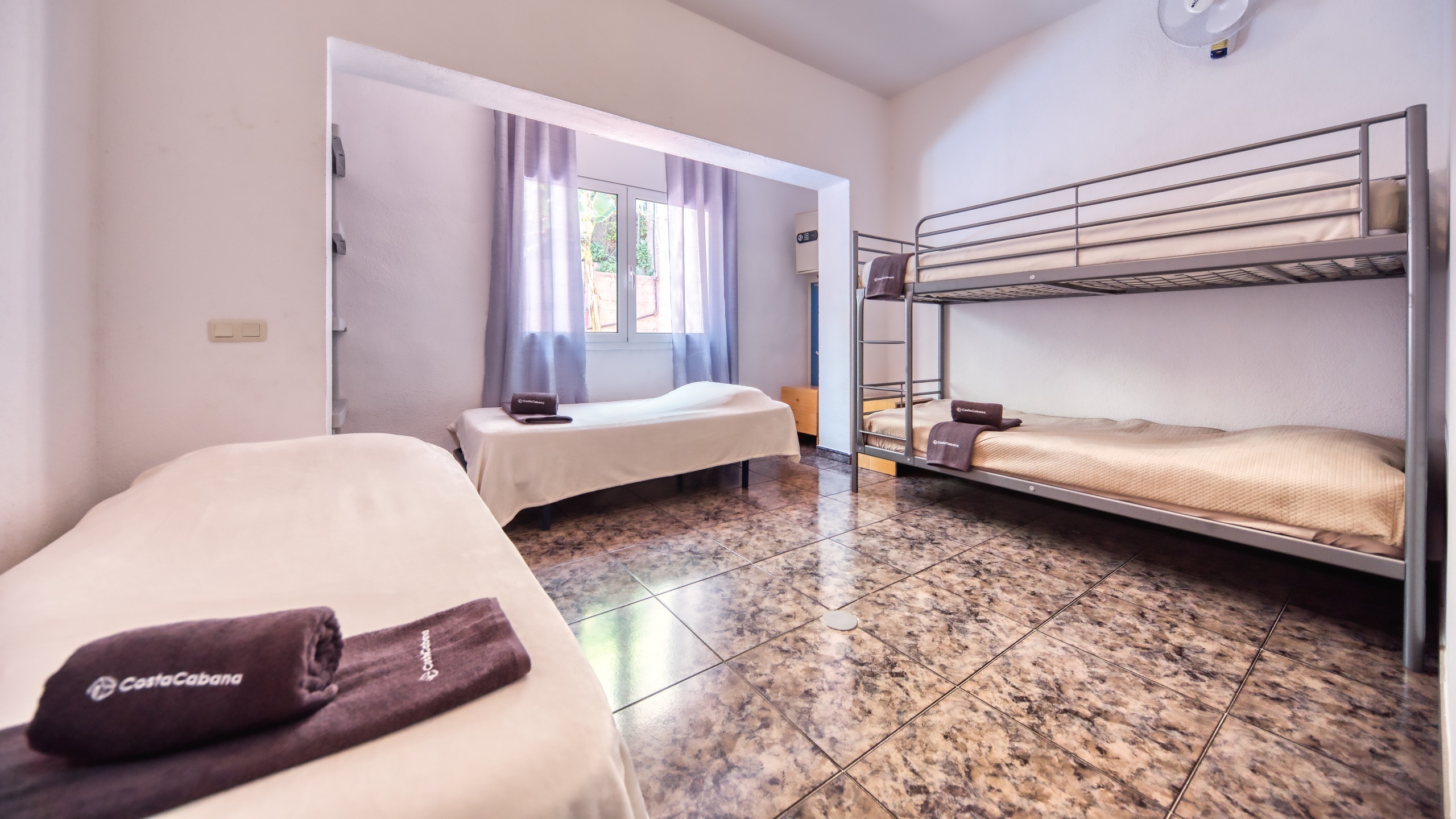 Holiday villas Costa Brava Spain - Villa Zarita - Bedroom