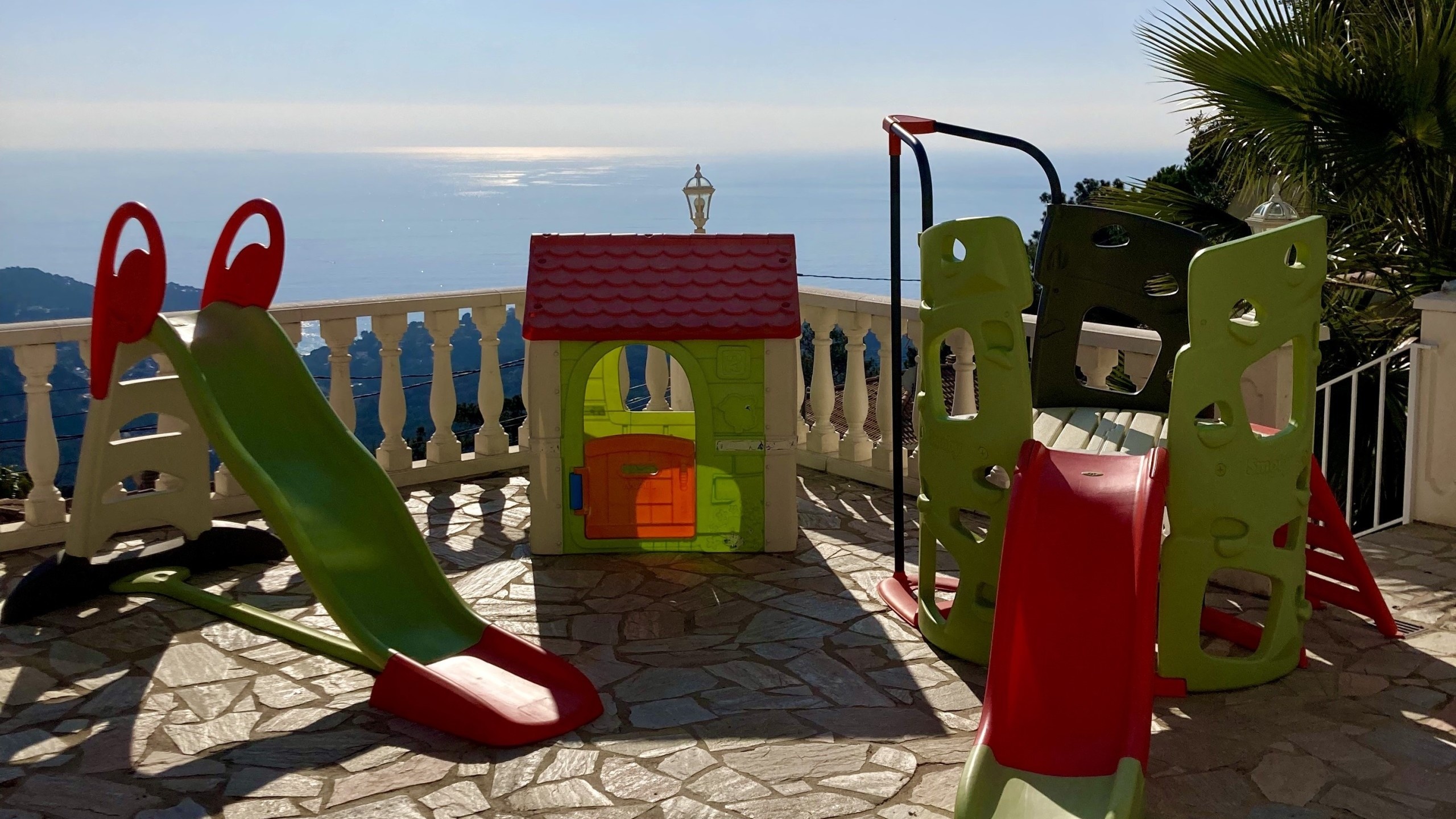 Holiday villas Costa Brava Spain - Villa Promessa - Play area