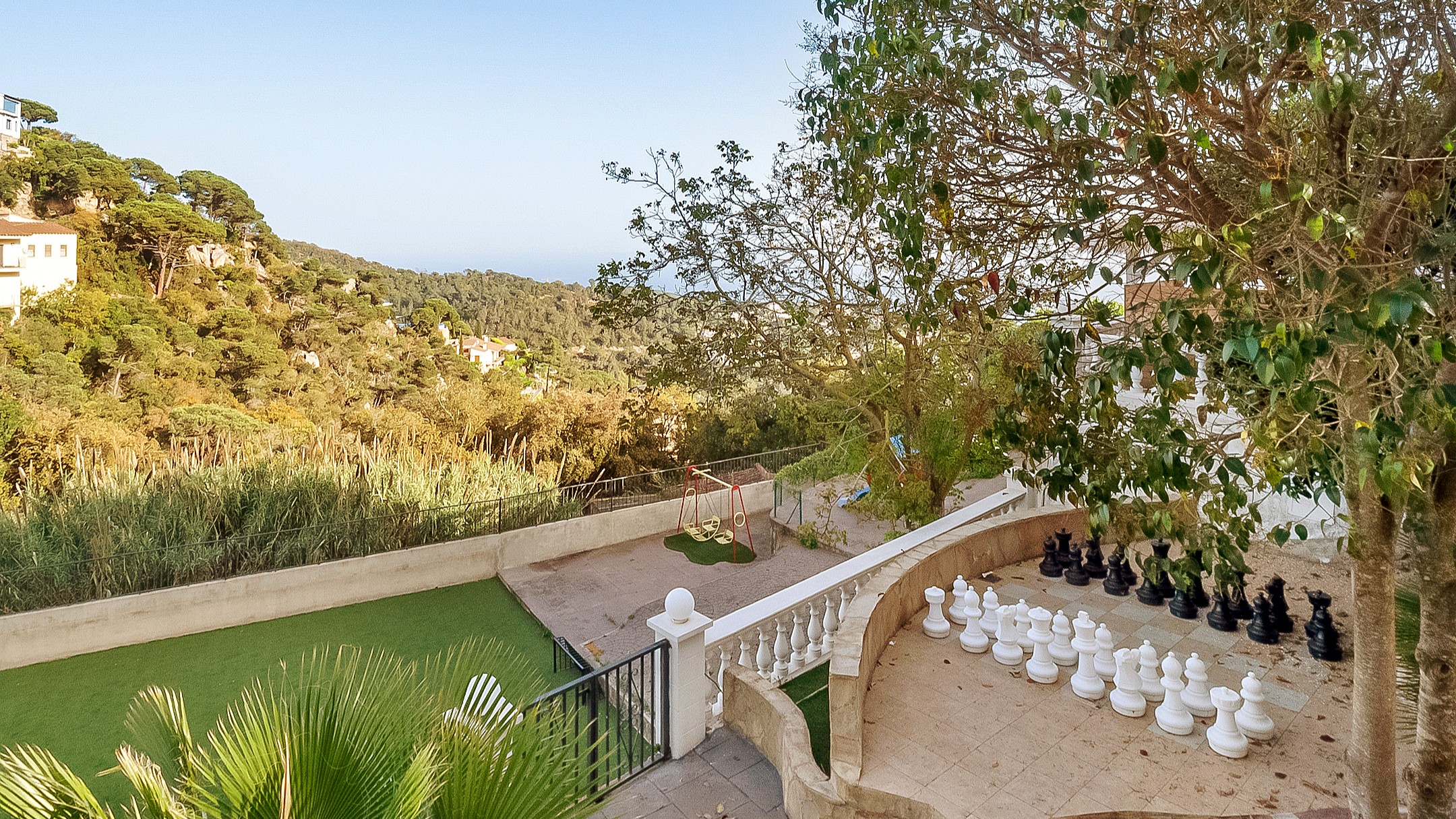 Holiday villas Costa Brava Spain - Villa Tropicana - Casa outside