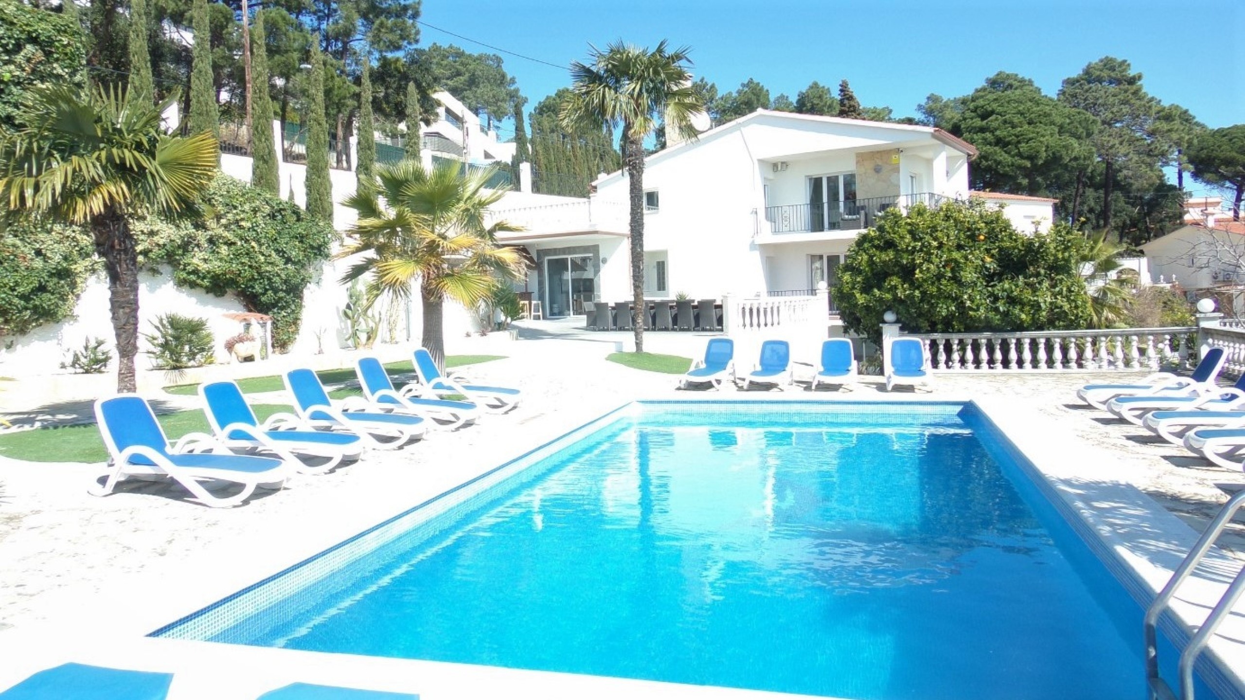 Holiday villas Costa Brava Spain - Villa Tropicana - Swimming pool