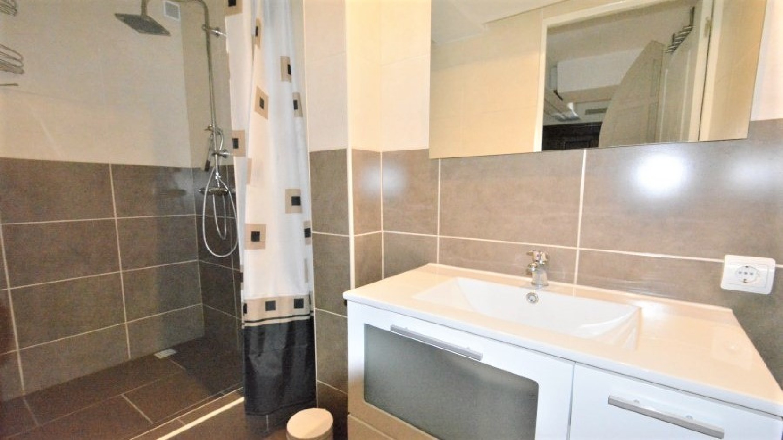 Holiday villas Costa Brava Spain - Villa Tropicana - Bathroom
