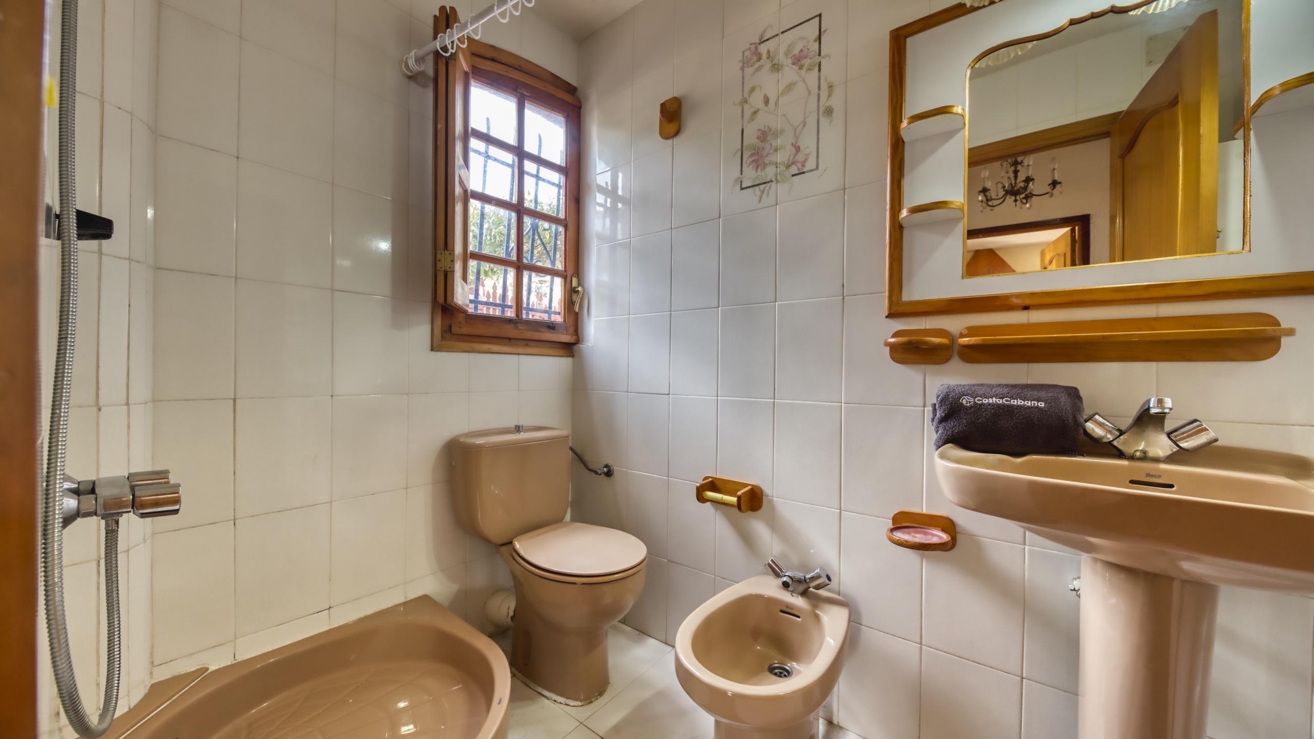 Holiday villas Costa Brava Spain - Villa Janet - Bathroom
