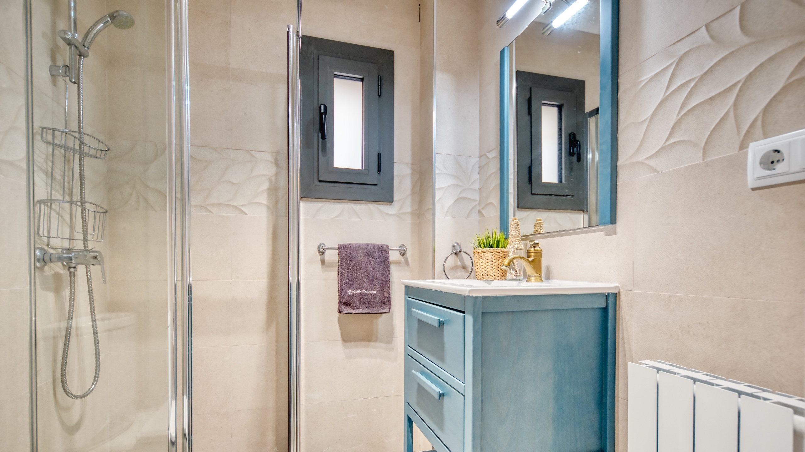 Holiday villas Costa Brava Spain - Villa Palmera - Bathroom