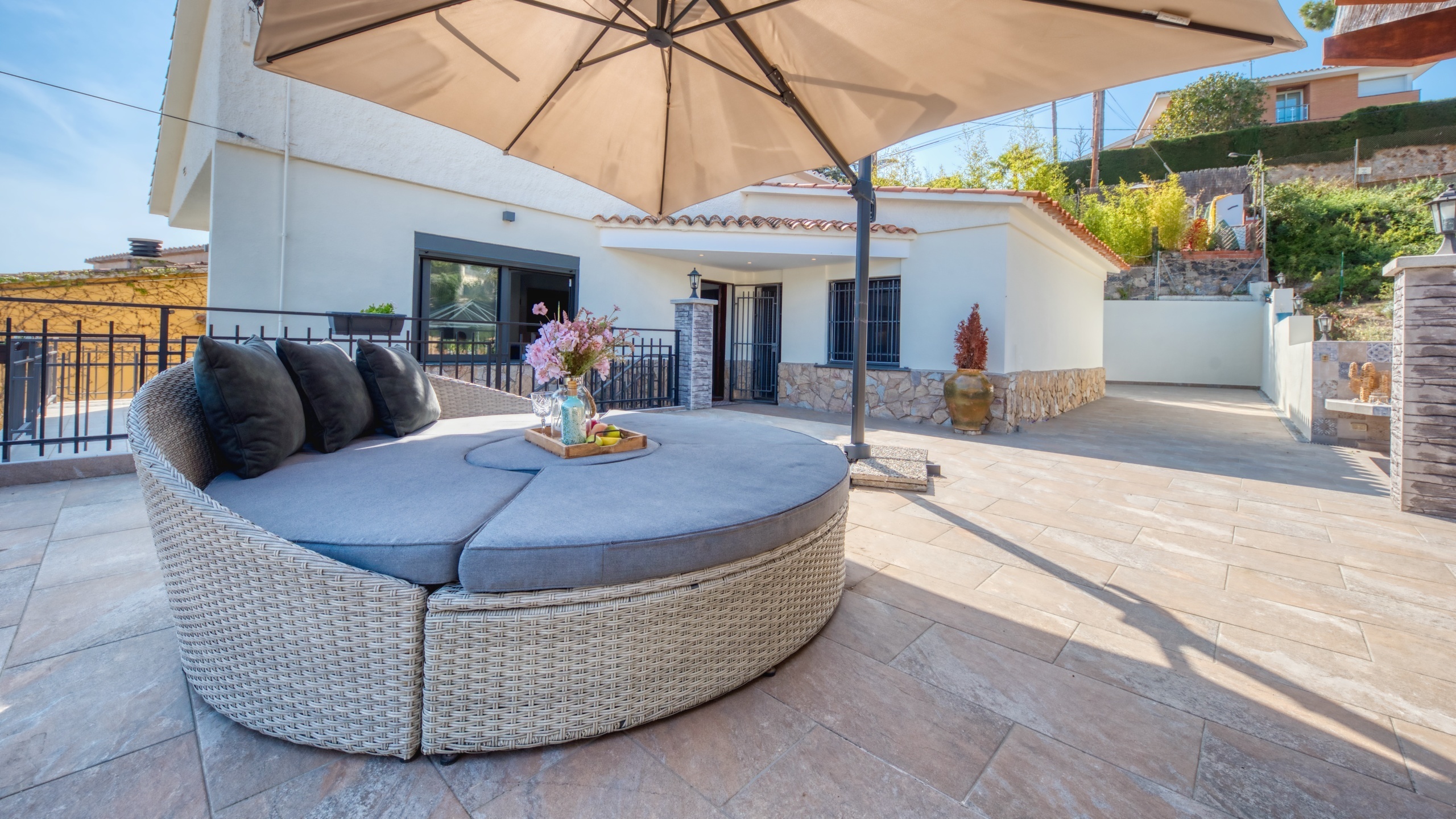 Holiday villas Costa Brava Spain - Villa Palmera - Romantic spot