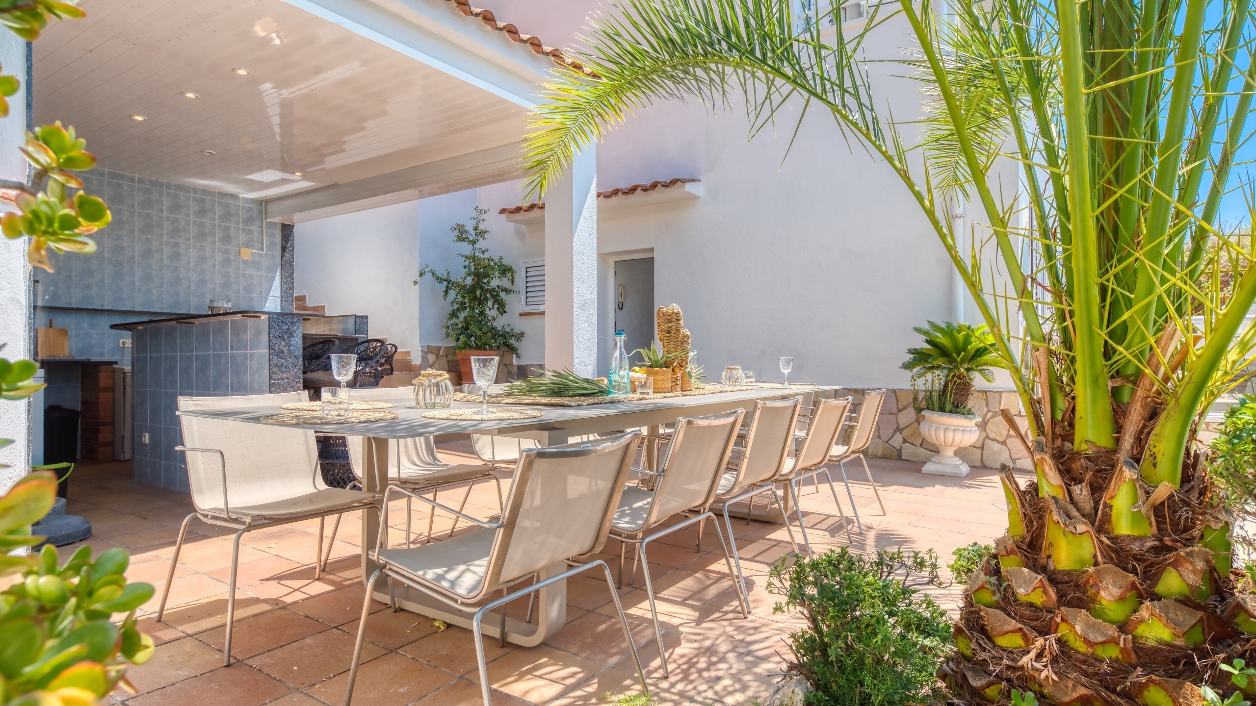 Holiday villas Costa Brava Spain - Villa Maribel - Dining area