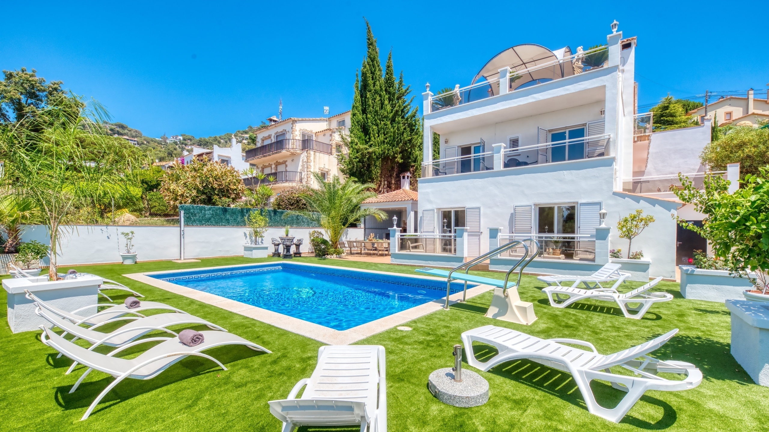 Villas de vacances Costa Brava Espagne - Villa Maribel - Chaises longues