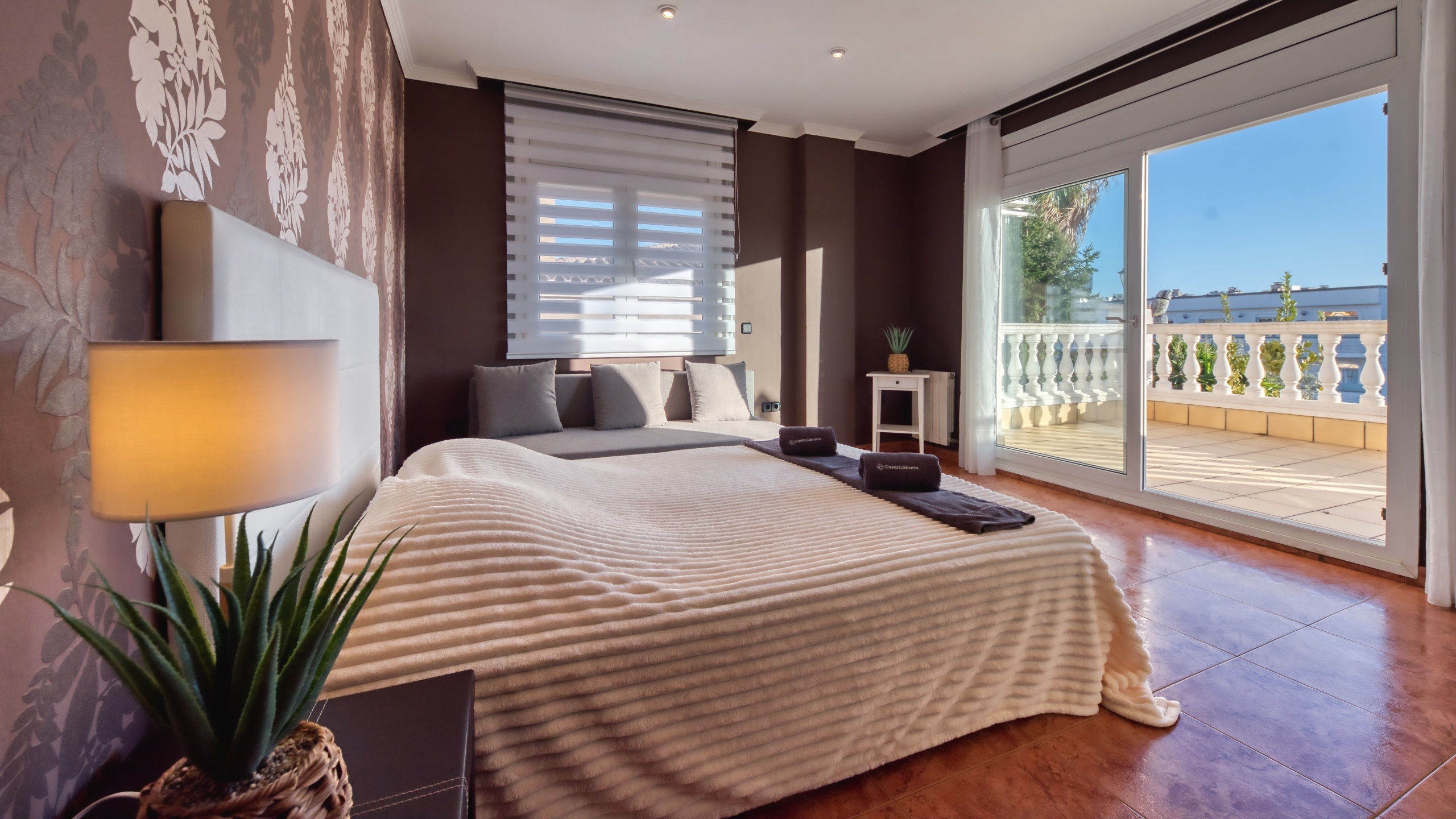 Holiday villas Costa Brava Spain - Villa Summertime - Bedroom
