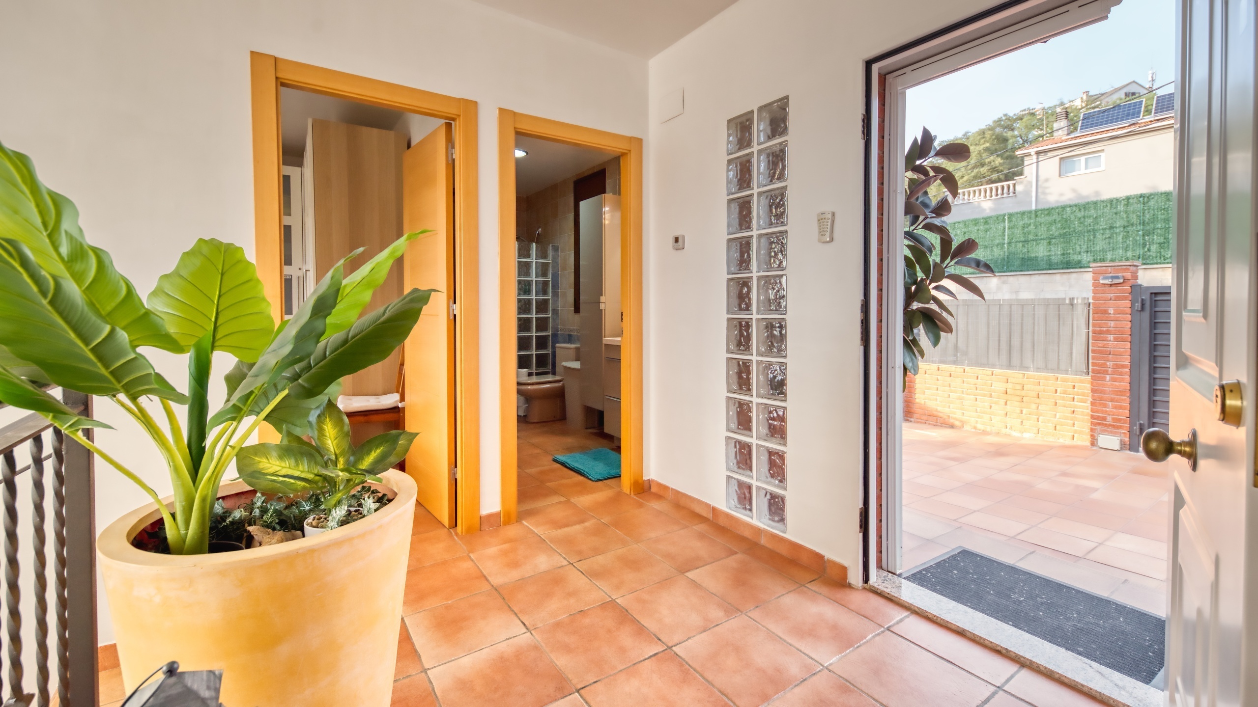 Holiday villas Costa Brava Spain - Villa Verger - Entrance
