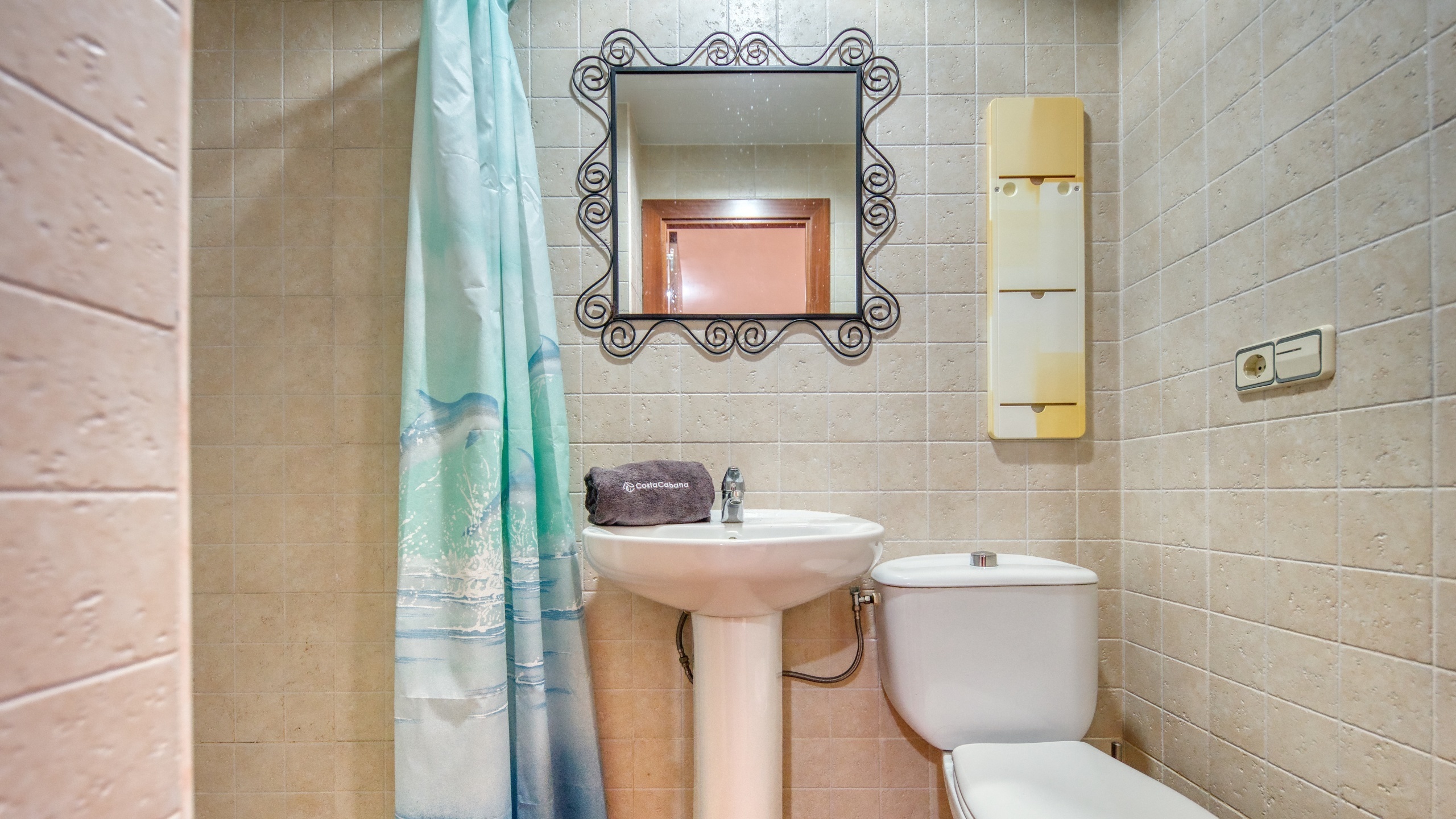 Holiday villas Costa Brava Spain - Villa Marysol - Bathroom