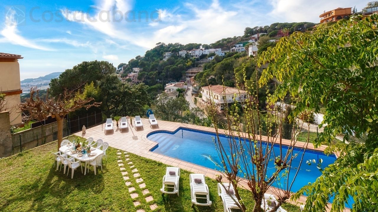 Holiday villas - Costa Brava - Spain - Villa Marysol - Villa outside