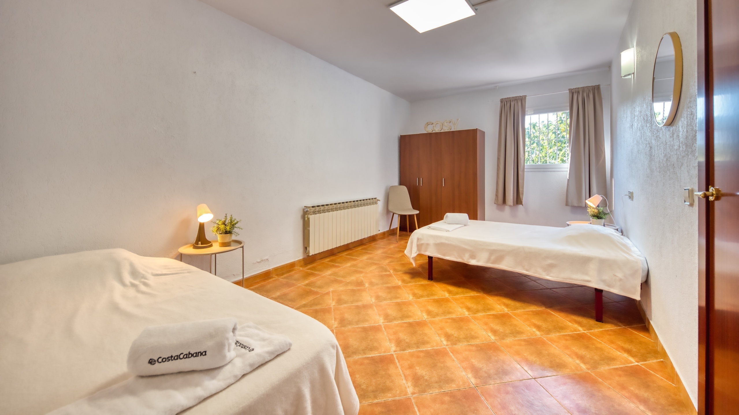 Holiday villas Costa Brava Spain - Villa Marysol - Bedroom