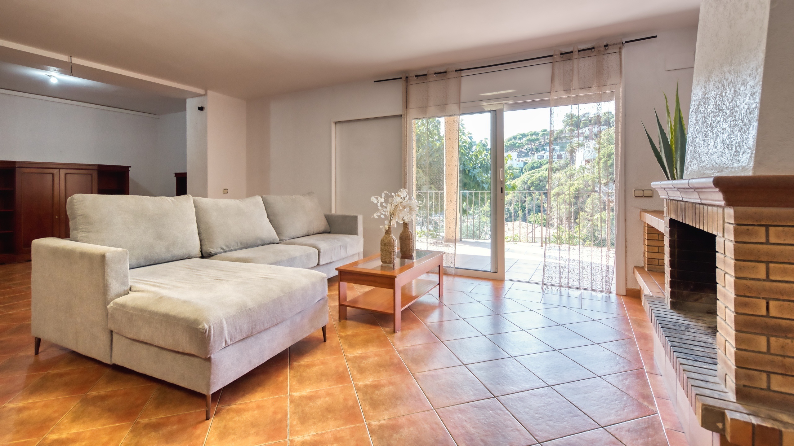 Holiday villas Costa Brava Spain - Villa Marysol - Additional kitchen