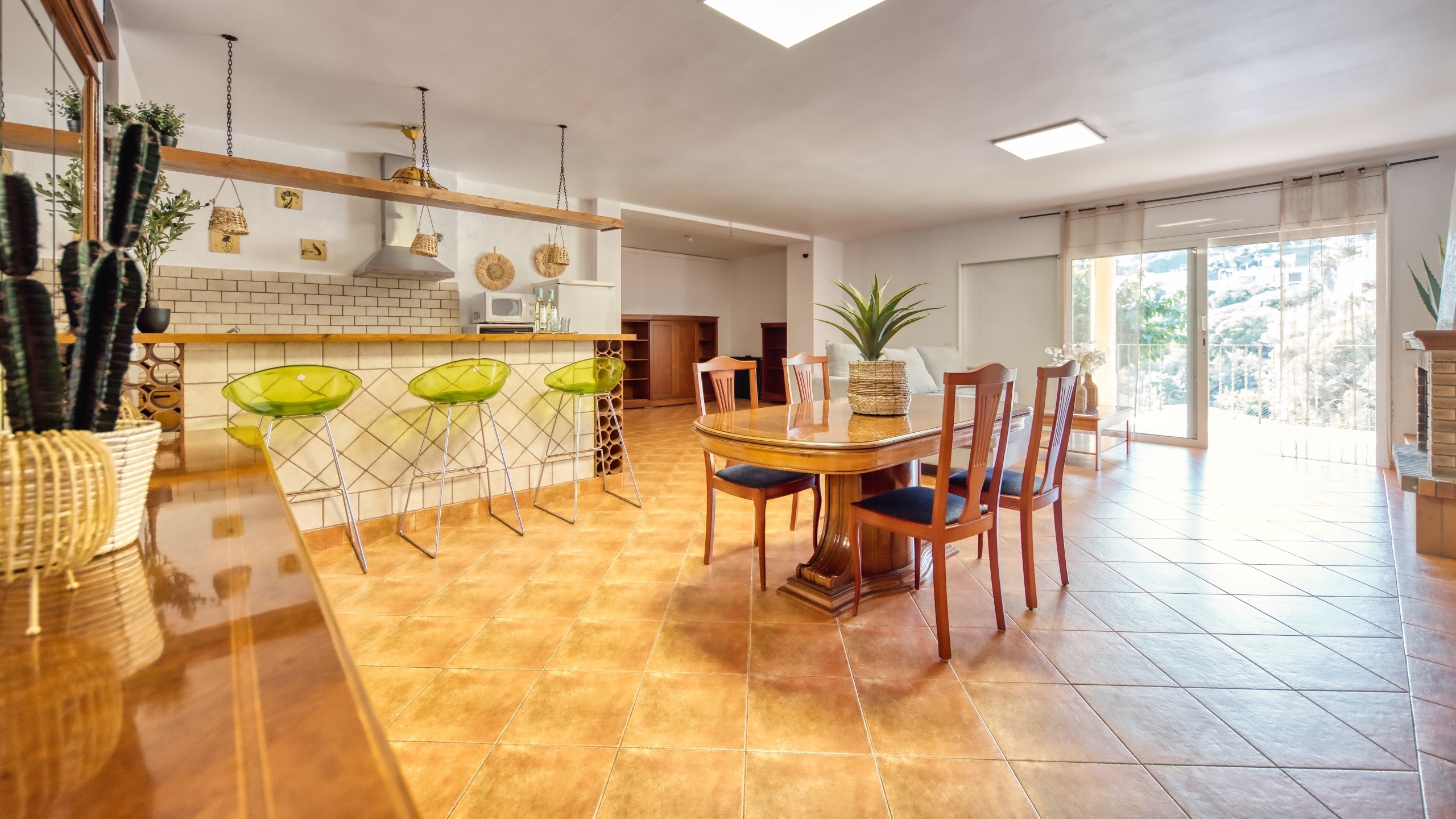 Holiday villas Costa Brava Spain - Villa Marysol - Additional kitchen