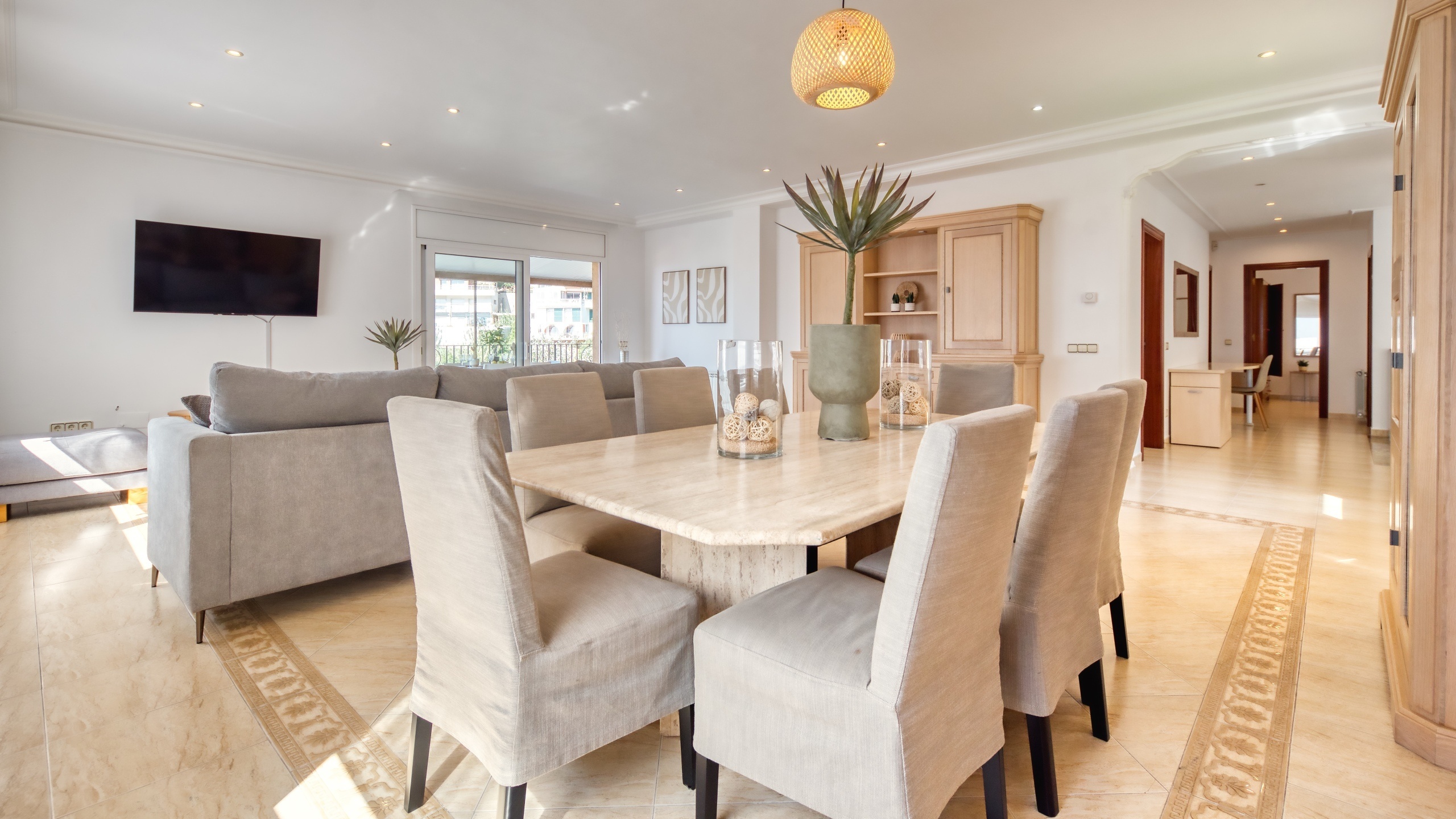 Holiday villas Costa Brava Spain - Villa Marysol - Dining area