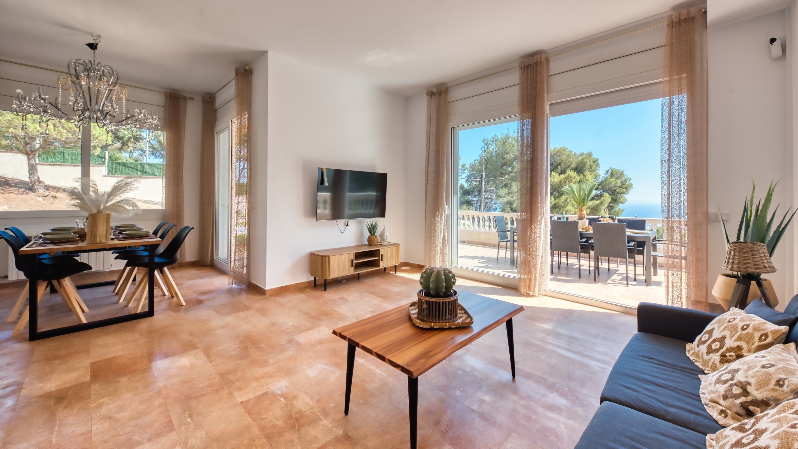 Holiday villas Costa Brava Spain - Villa Ibiza - Living area
