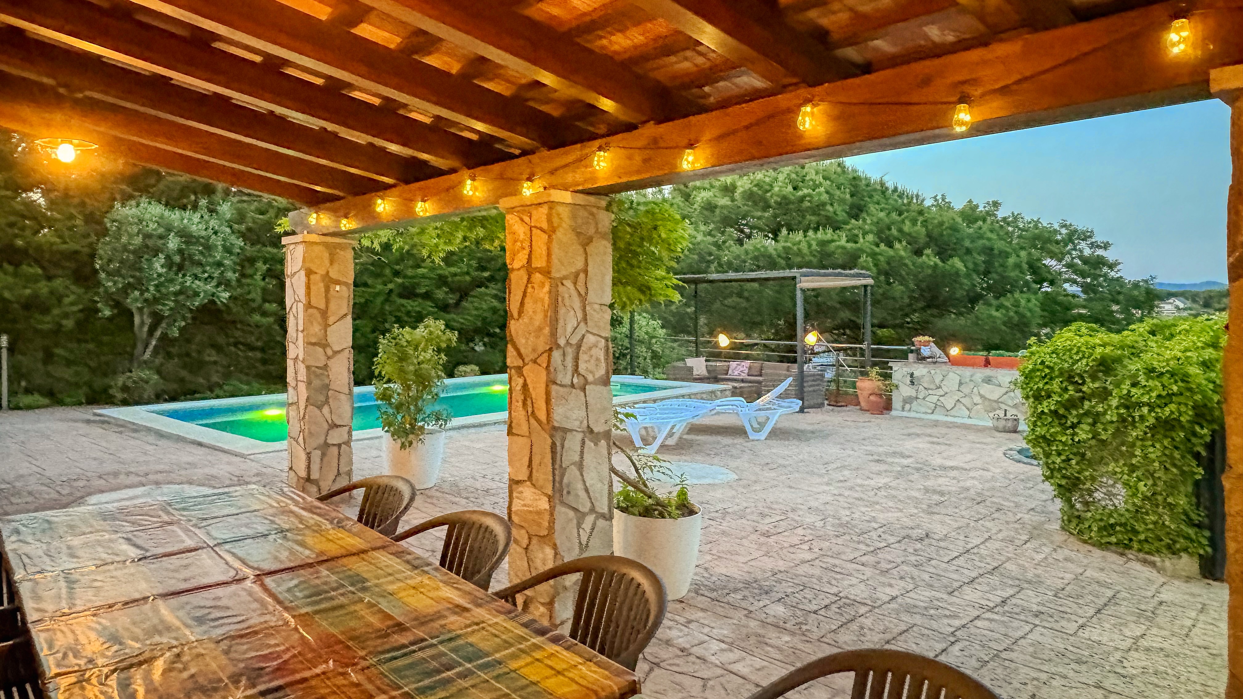 Holiday villas Costa Brava Spain - Villa Iako - Dining area