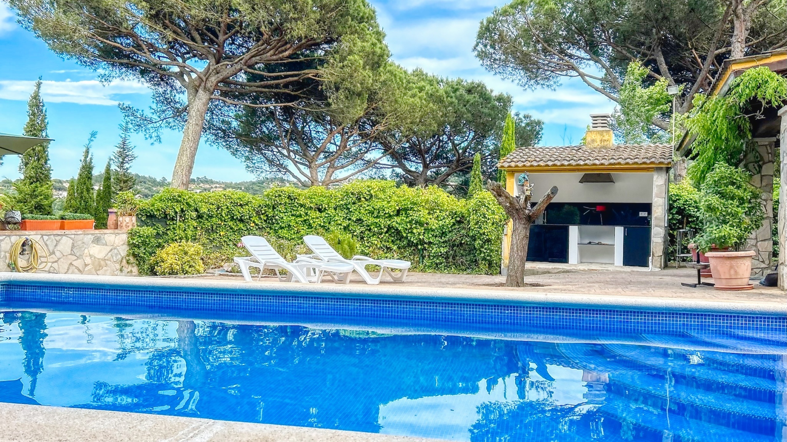 Holiday villas Costa Brava Spain - Villa Iako - Swimming pool