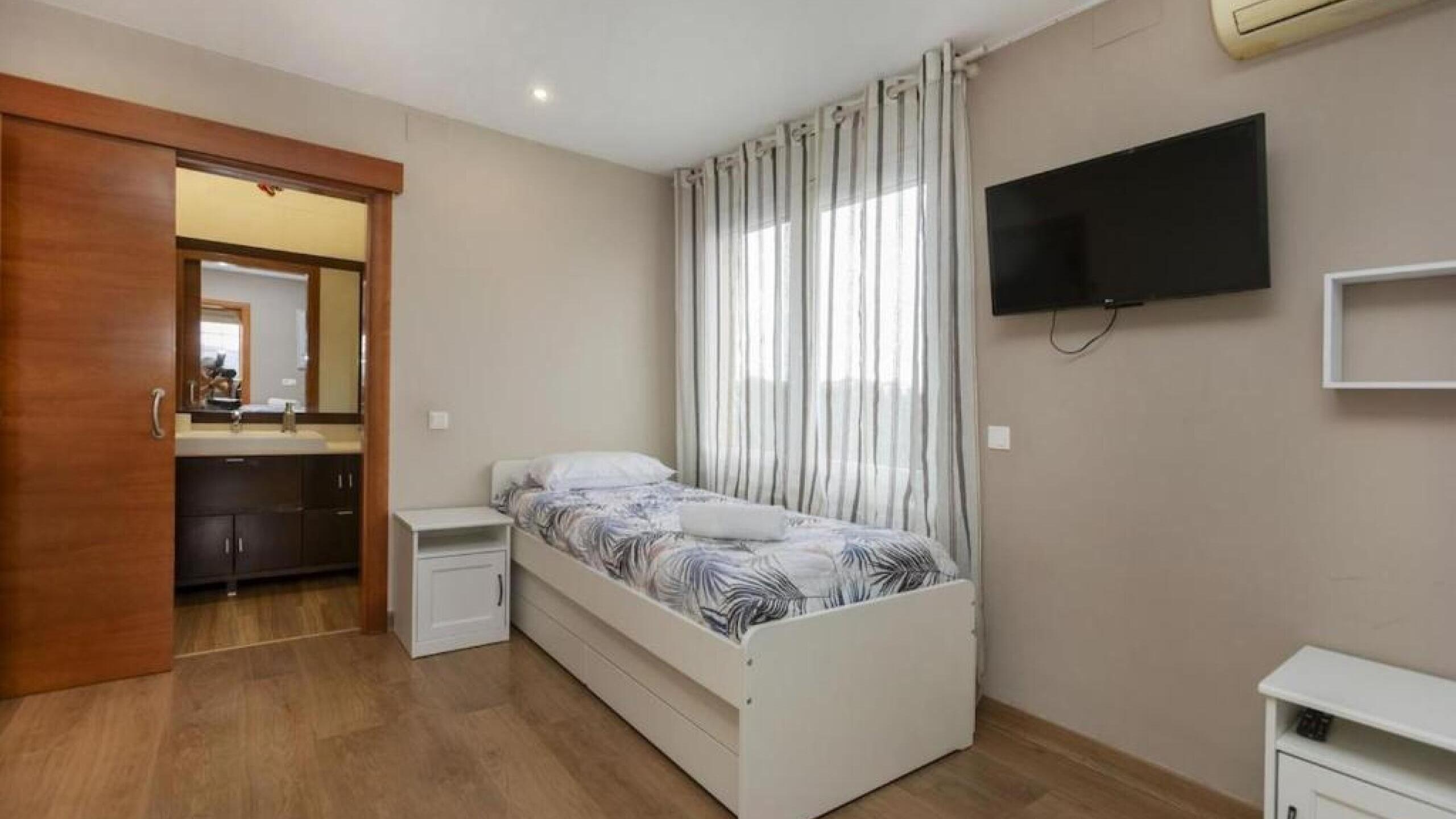 Holiday villas Costa Brava Spain - Villa Soleia - Bedroom