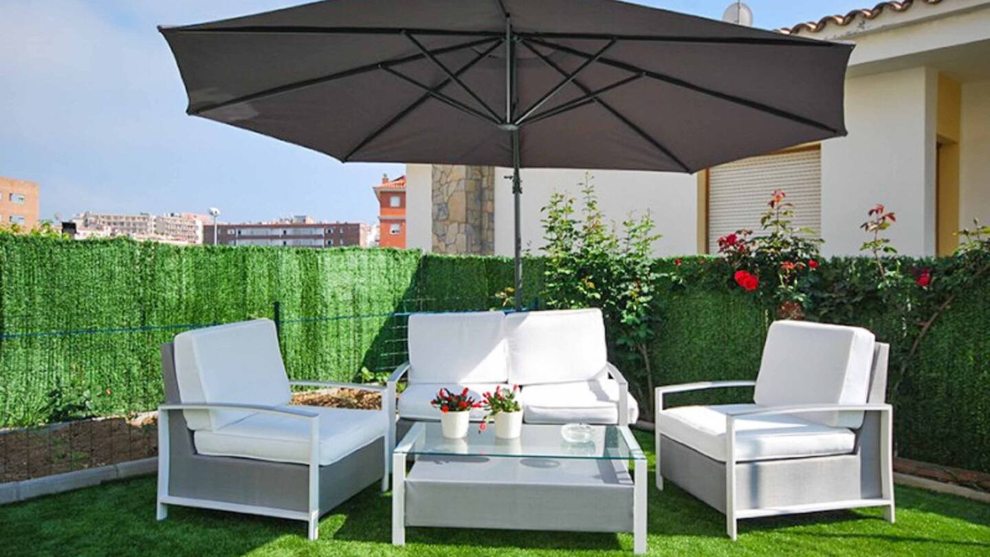 Holiday villas Costa Brava Spain - Villa Mercedes Fenals - 
